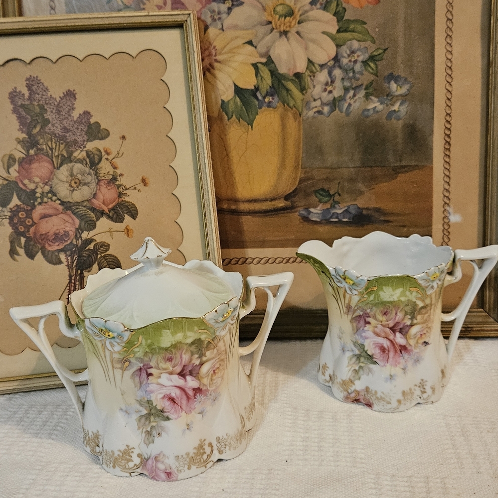 Antique R.S. Prussia Hand Painted w/Roses Sugar Bowl w/Lid and Creamer Unsigned